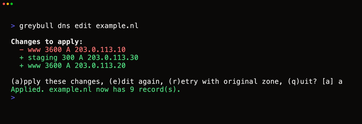 The CLI showing a red/green diff of changed DNS records with the prompt: apply these changes, edit again, retry with original zone, or quit